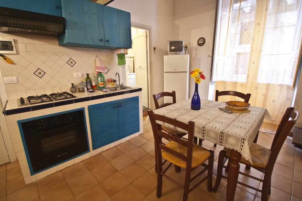 4Roomsrelax Catania-Fontanarossai nemzetközi repülőtér Szoba fotó